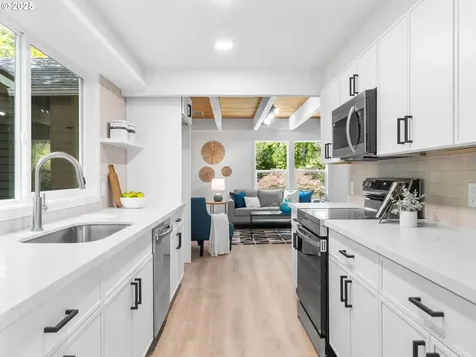 13545 SW Stirrup Court Beaverton OR 97008