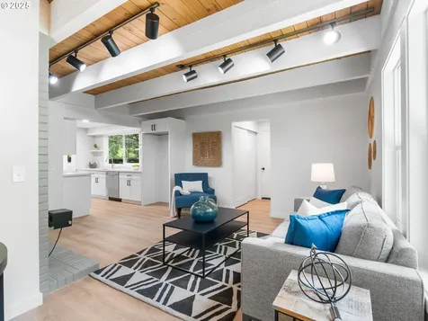 13545 SW Stirrup Court Beaverton OR 97008