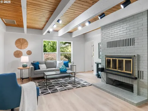 13545 SW Stirrup Court Beaverton OR 97008