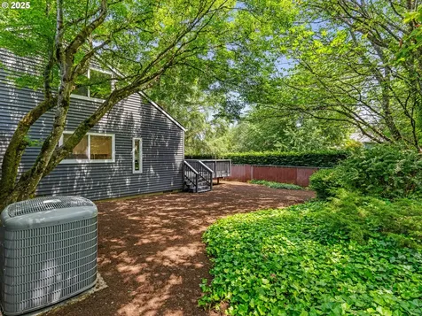 13545 SW Stirrup Court Beaverton OR 97008