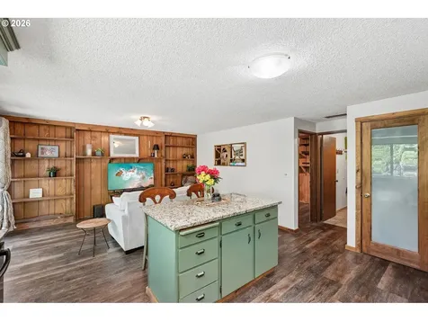 6507 NW Lupin Street Vancouver WA 98663