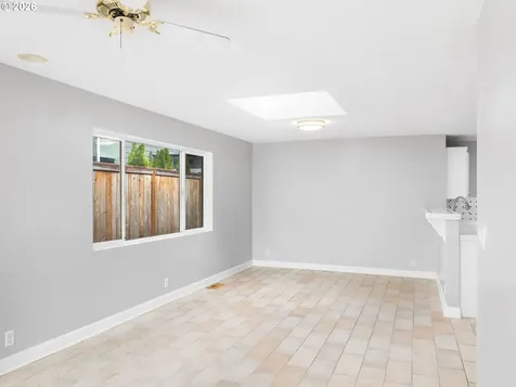 2790 York Street West Linn OR 97068