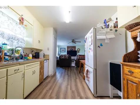 63150 Booth Lane La Grande OR 97850