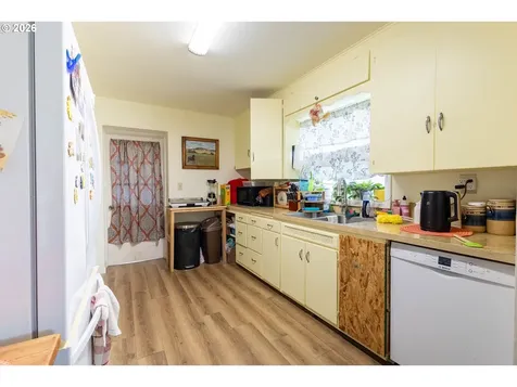 63150 Booth Lane La Grande OR 97850