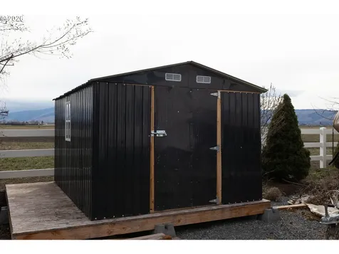 63150 Booth Lane La Grande OR 97850