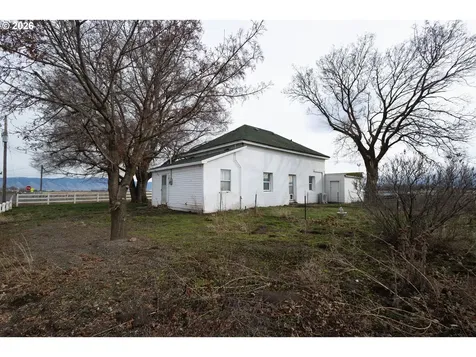 63150 Booth Lane La Grande OR 97850