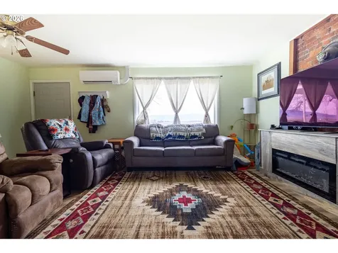 63150 Booth Lane La Grande OR 97850