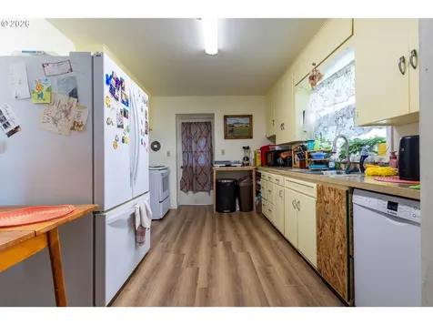 63150 Booth Lane La Grande OR 97850