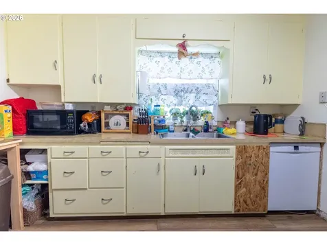 63150 Booth Lane La Grande OR 97850