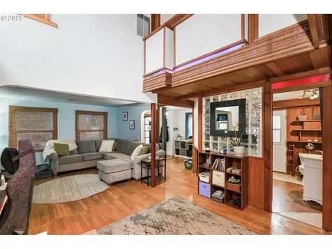 949 W 13th Avenue Eugene OR 97402