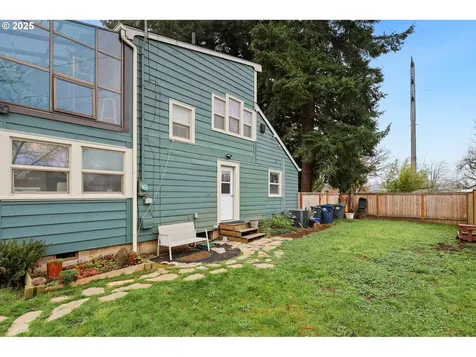 949 W 13th Avenue Eugene OR 97402
