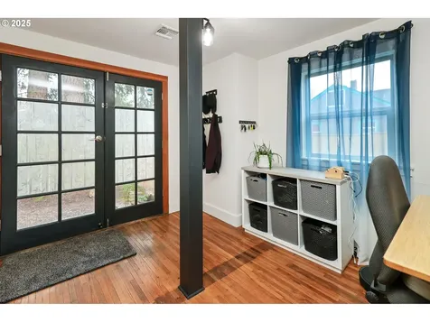 949 W 13th Avenue Eugene OR 97402