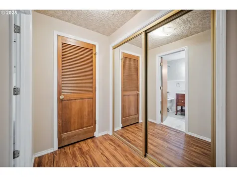 5807 NE 152nd Avenue Vancouver WA 98682