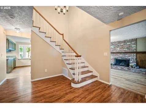 5807 NE 152nd Avenue Vancouver WA 98682