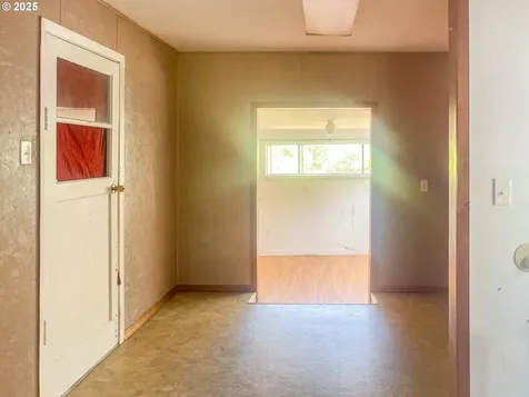 624 Tipton Road Roseburg OR 97471