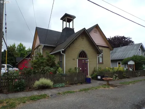 202 S 4th Avenue Ridgefield WA 98642