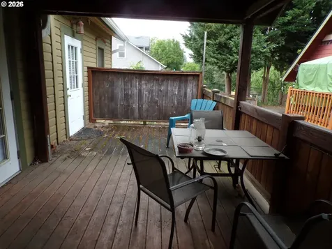 202 S 4th Avenue Ridgefield WA 98642