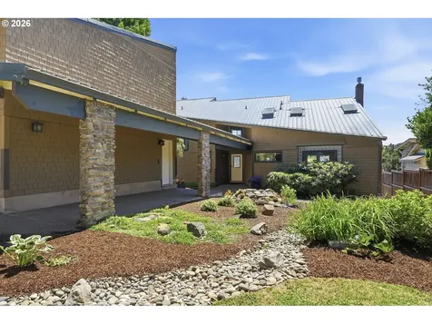 20122 NE Interlachen Lane Fairview OR 97024