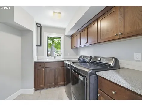 20122 NE Interlachen Lane Fairview OR 97024