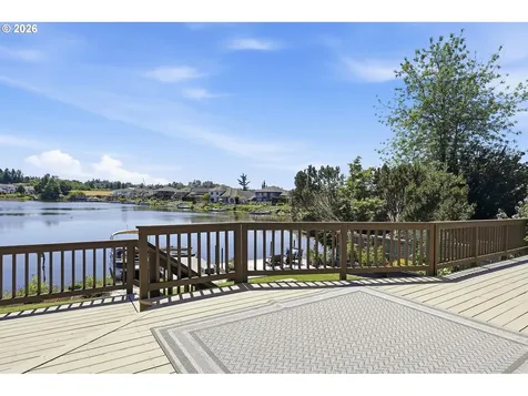 20122 NE Interlachen Lane Fairview OR 97024