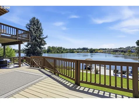20122 NE Interlachen Lane Fairview OR 97024