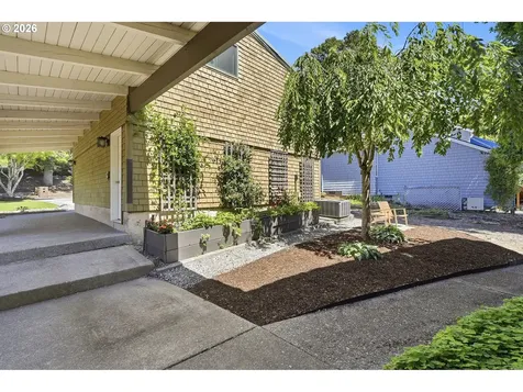 20122 NE Interlachen Lane Fairview OR 97024