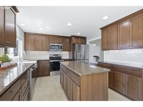 20122 NE Interlachen Lane Fairview OR 97024
