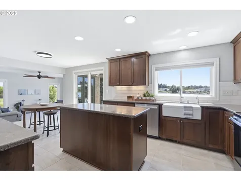 20122 NE Interlachen Lane Fairview OR 97024