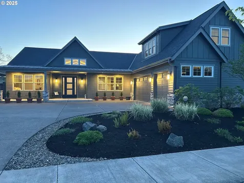 3476 Quail Meadow Way Eugene OR 97408