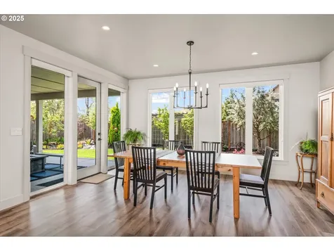3476 Quail Meadow Way Eugene OR 97408