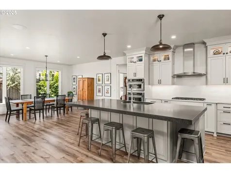 3476 Quail Meadow Way Eugene OR 97408