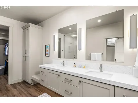 3476 Quail Meadow Way Eugene OR 97408