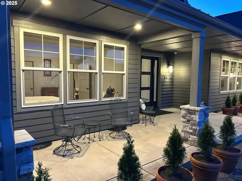 3476 Quail Meadow Way Eugene OR 97408