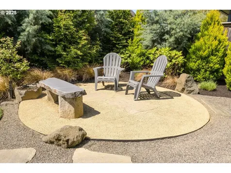 3476 Quail Meadow Way Eugene OR 97408