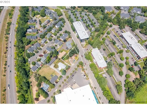 1791 Blankenship Road West Linn OR 97068