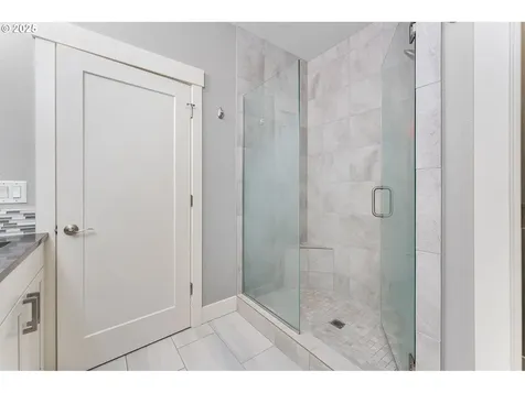 16115 NE 8th Street Vancouver WA 98684