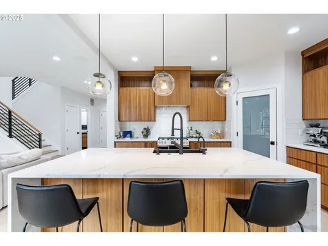 17071 SE Manley Street Portland OR 97236
