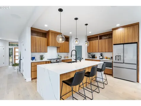 17071 SE Manley Street Portland OR 97236