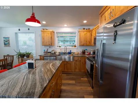 233 S 15th Street Philomath OR 97370