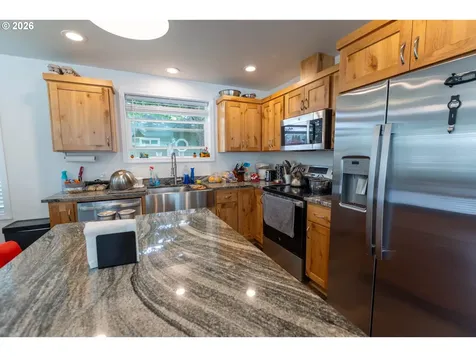 233 S 15th Street Philomath OR 97370