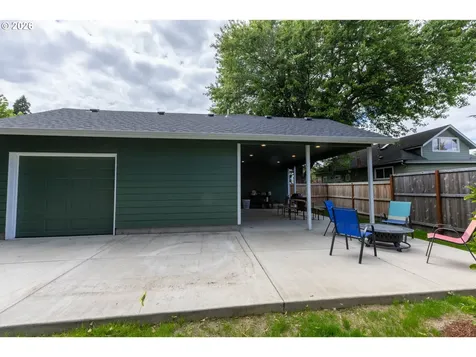 233 S 15th Street Philomath OR 97370