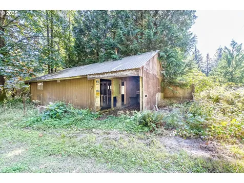 2220 NE Brower Road Corbett OR 97019