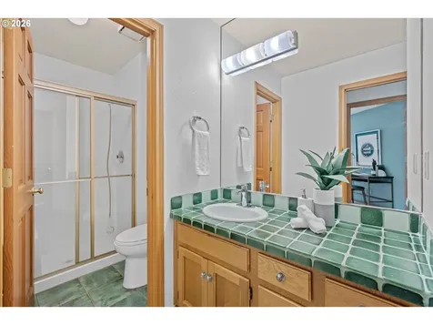 3484 Devonshire Drive Lake Oswego OR 97035