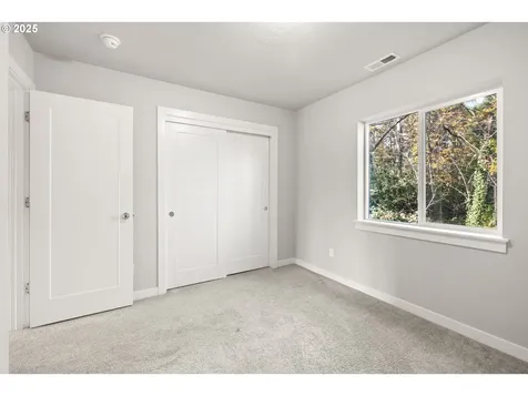 1569 19th Avenue Forest Grove OR 97116