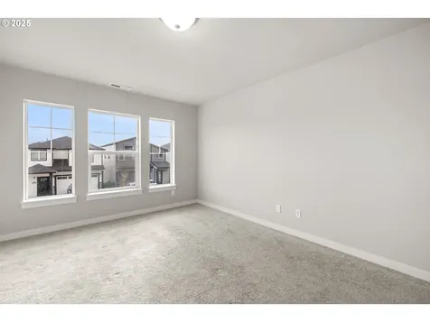 1569 19th Avenue Forest Grove OR 97116