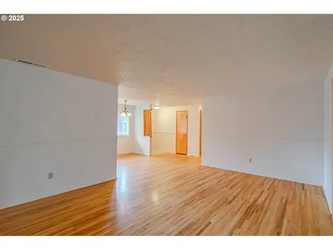 4819 NE 64th Avenue Vancouver WA 98661