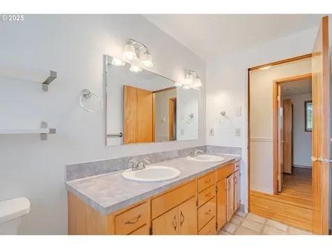 4819 NE 64th Avenue Vancouver WA 98661