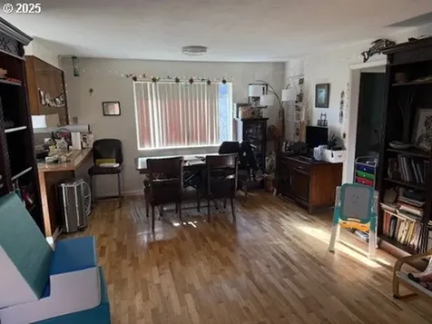 170 E 40th Avenue Eugene OR 97405