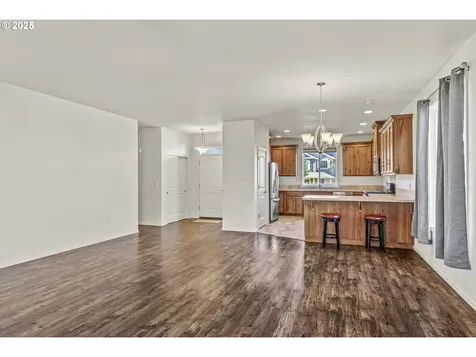612 Stone View Way Kalama WA 98625