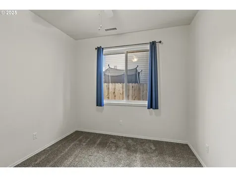612 Stone View Way Kalama WA 98625